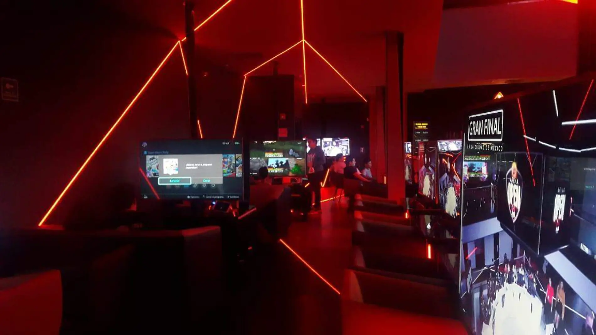 Arena The Place to play eSports y gaming familiar hecho en México (3)